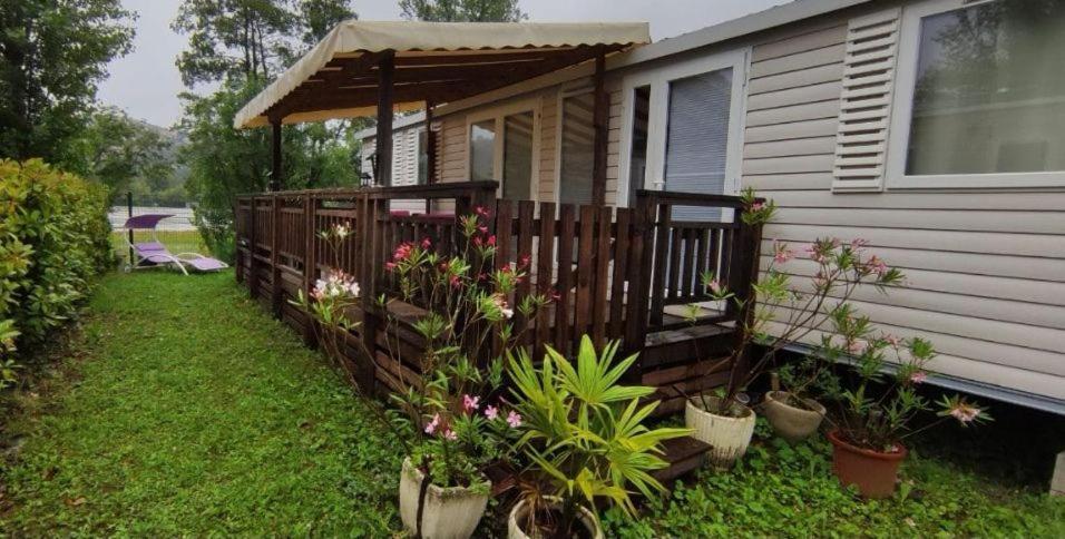 Mobile Home For You Les Rives De Condrieu Εξωτερικό φωτογραφία