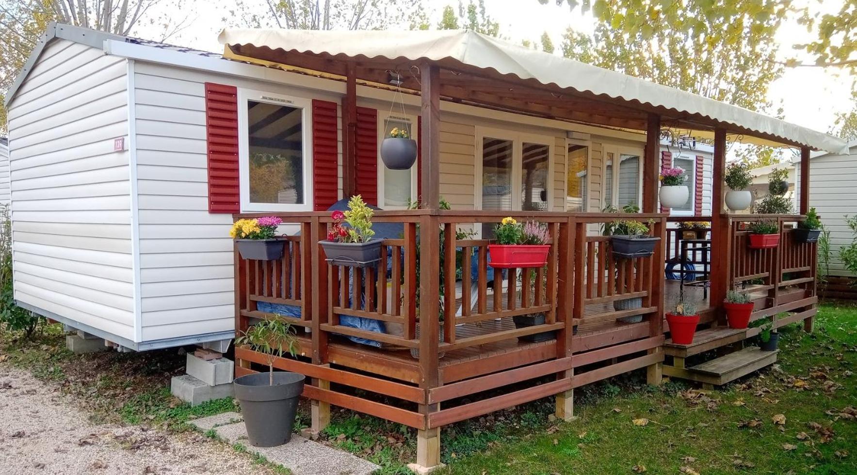 Mobile Home For You Les Rives De Condrieu Εξωτερικό φωτογραφία